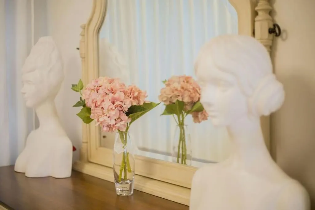Private Apartment In Center Of Seoul
