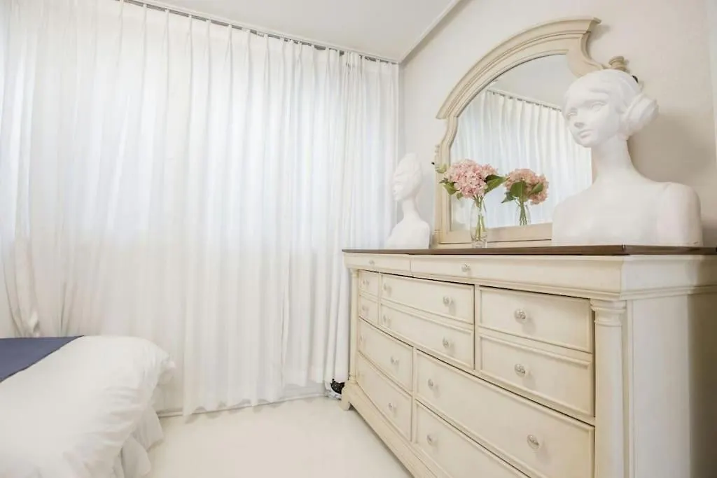 Private Apartment In Center Of Seoul