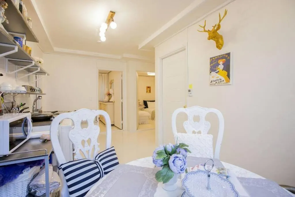 Private Apartment In Center Of Seoul 0*,