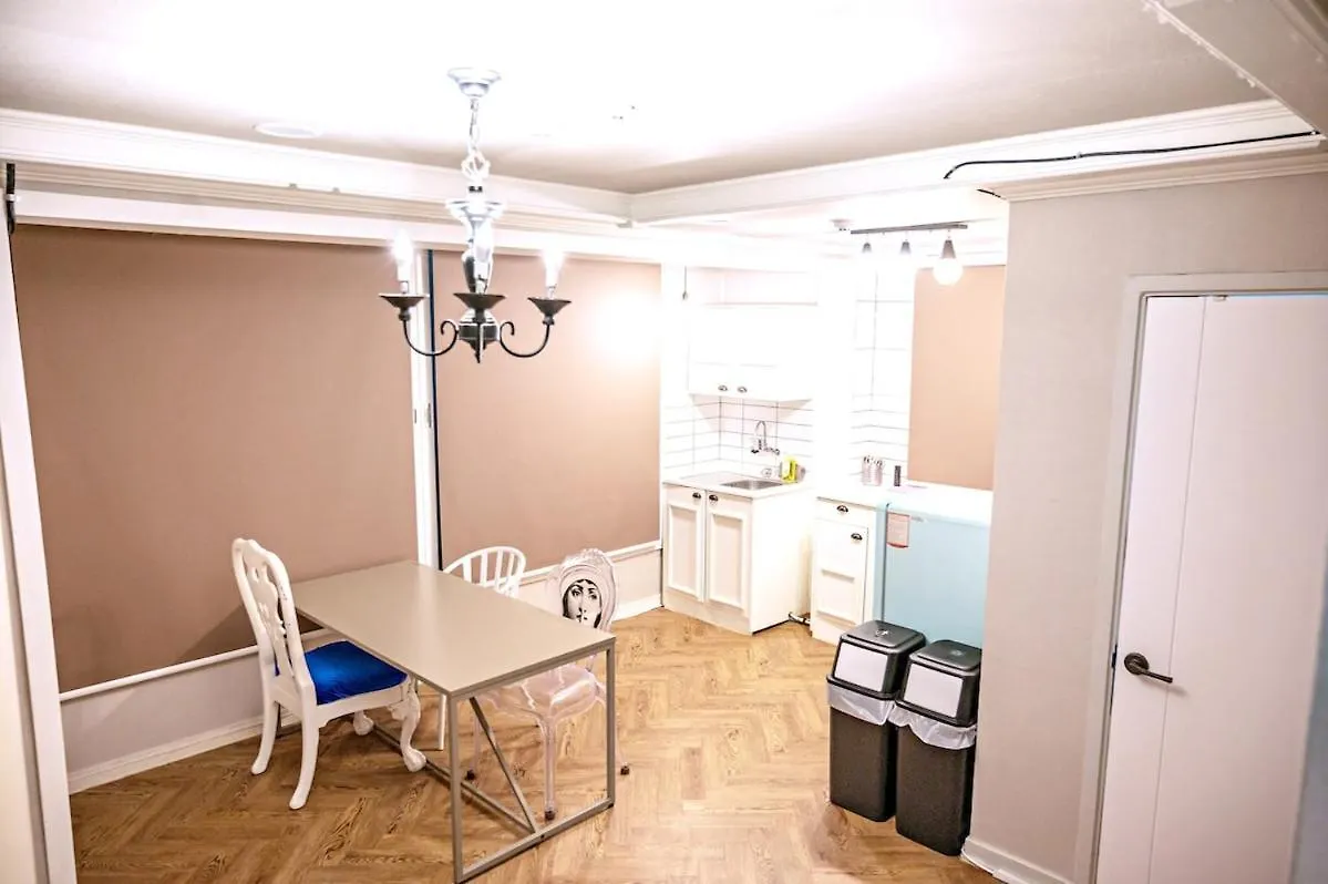 Private Apartment In Center Of Seoul
